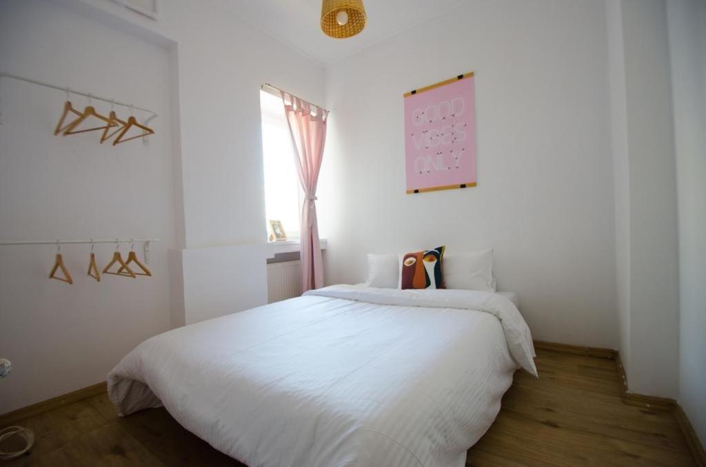 Bright Apartment Near Cismigiu And Old Town بوخارست المظهر الخارجي الصورة